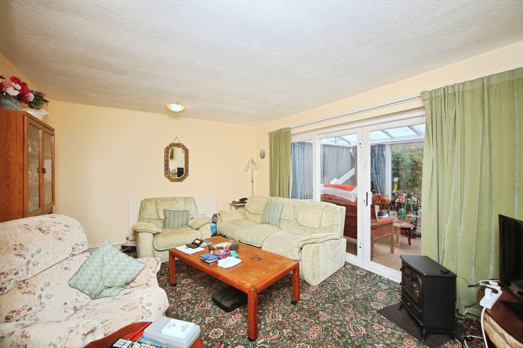 Property photo 3 of 14