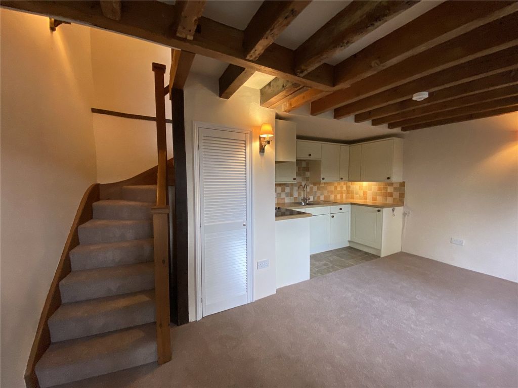 Property photo 3 of 7 Picture No. 08