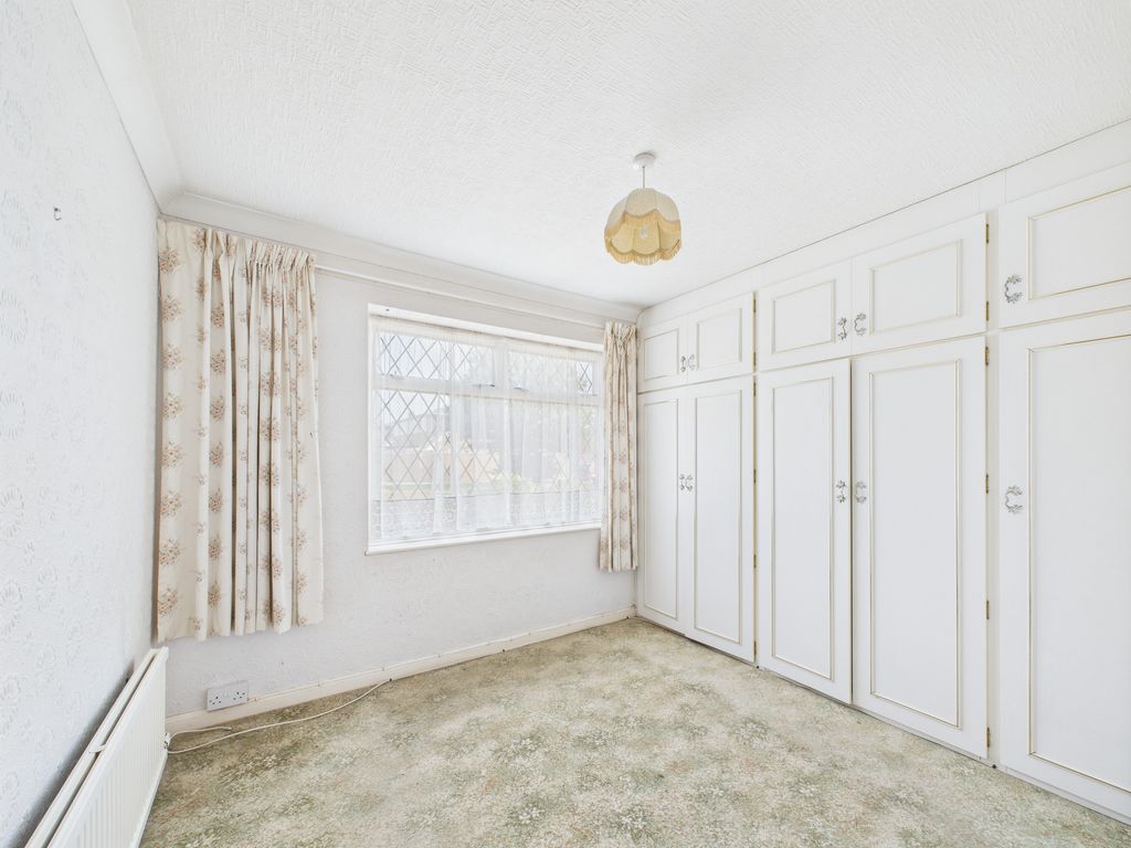 Property photo 2 of 25
