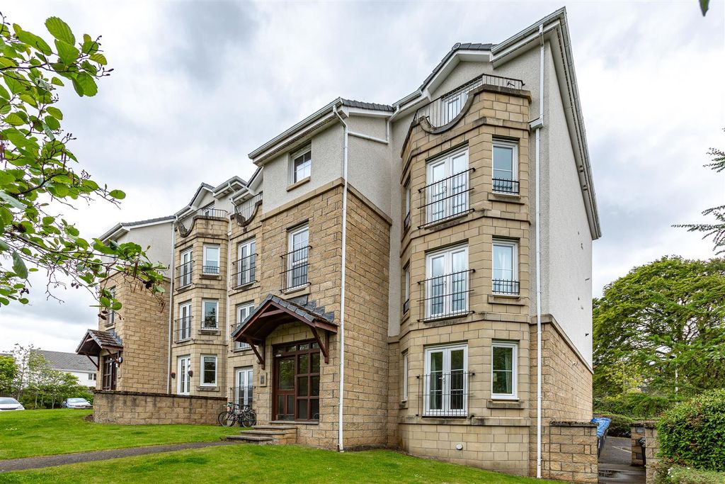 Property photo 1 of 22 6-8 Weavers Linn Tweedbank 40.Jpg