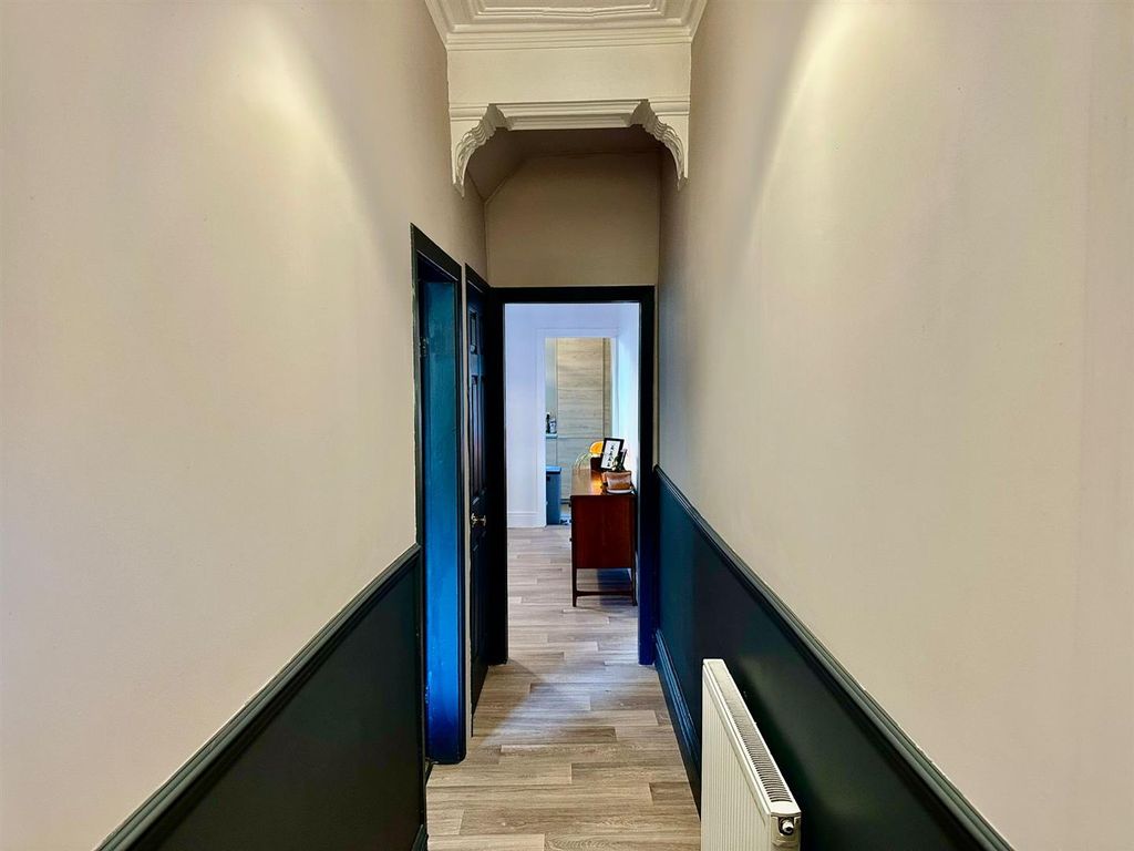 Property photo 3 of 22 Whatsapp Image 2025-11-16 At 15.24.32_279Bf1B6.Jpg