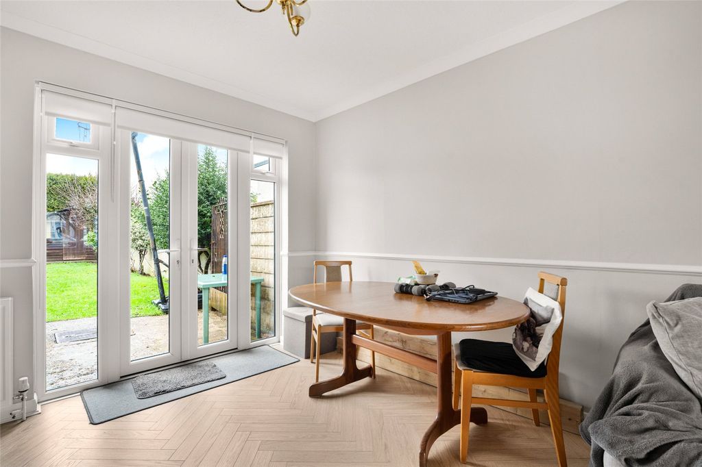 Property photo 3 of 15 Picture No. 08