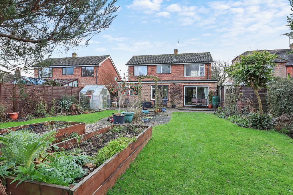 Property photo 3 of 19 Picture No. 17