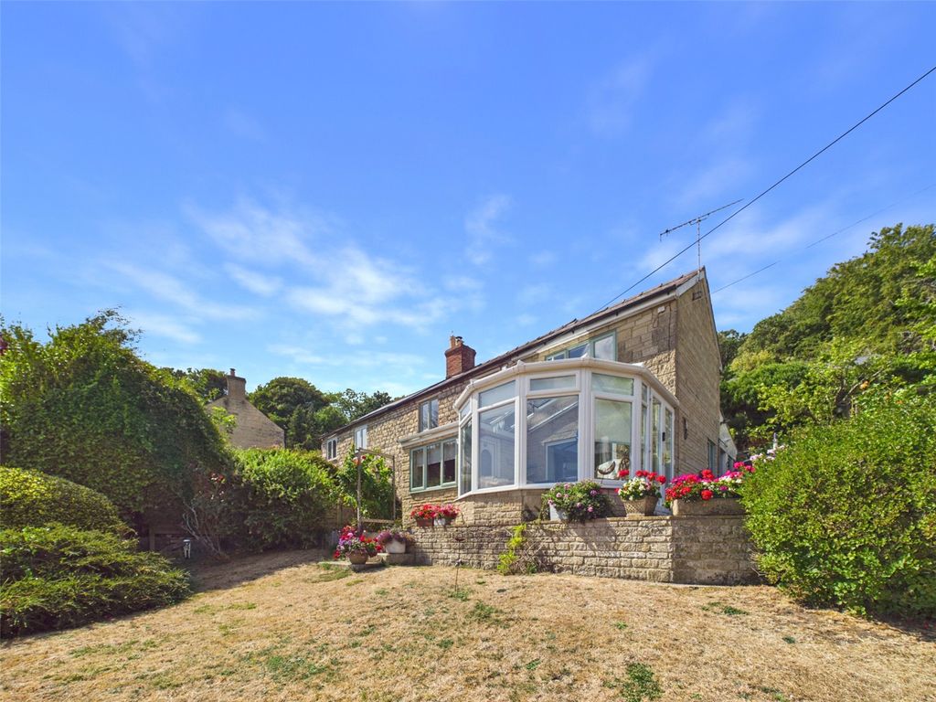 Property photo 1 of 29 Picture No. 27