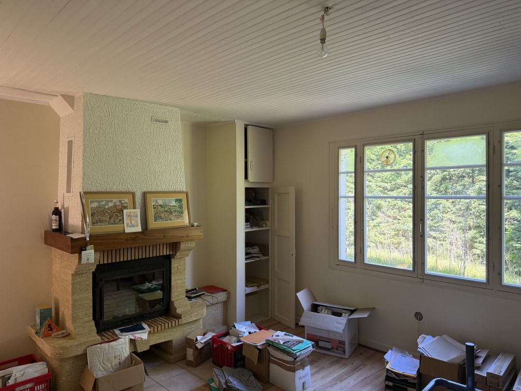 Property photo 2 of 14