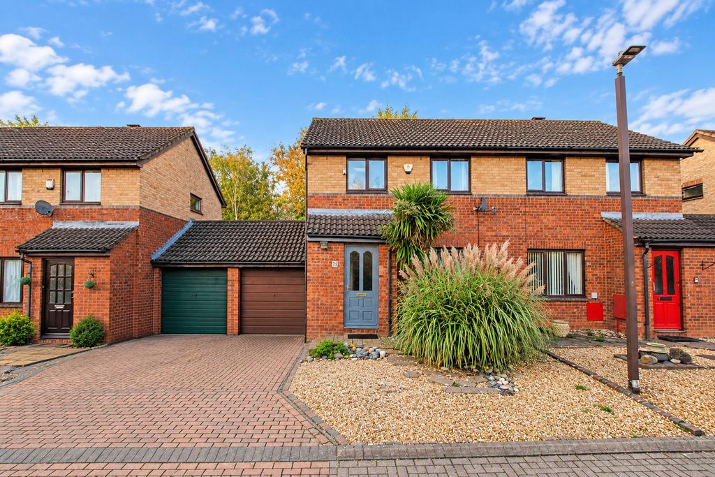 Property photo 1 of 14 13.Png