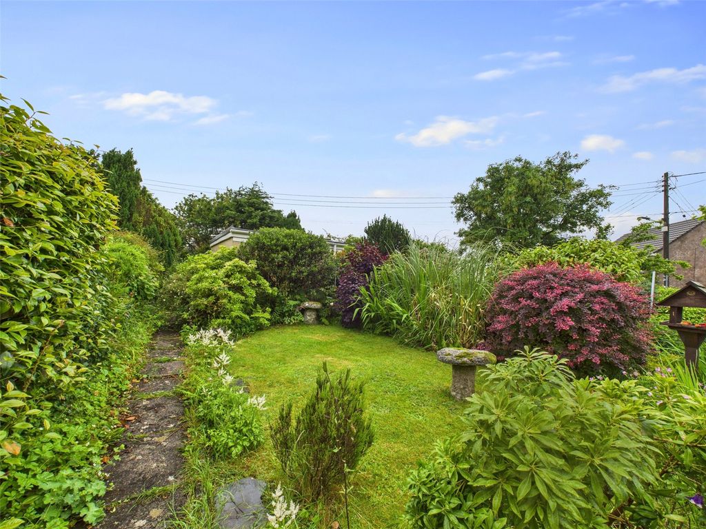 Property photo 3 of 15 Picture No. 11