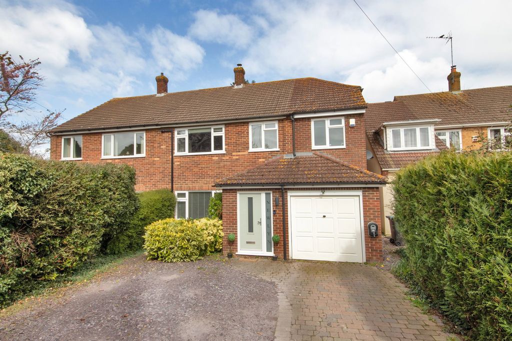 Property photo 1 of 22