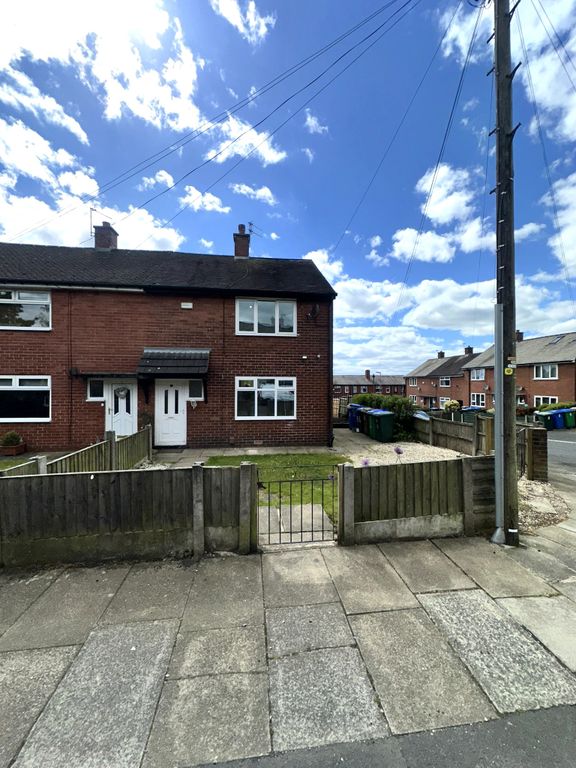 Property photo 2 of 31