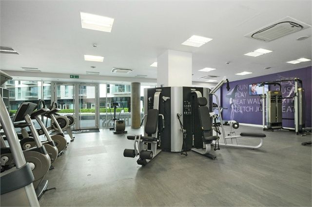 Property photo 2 of 10