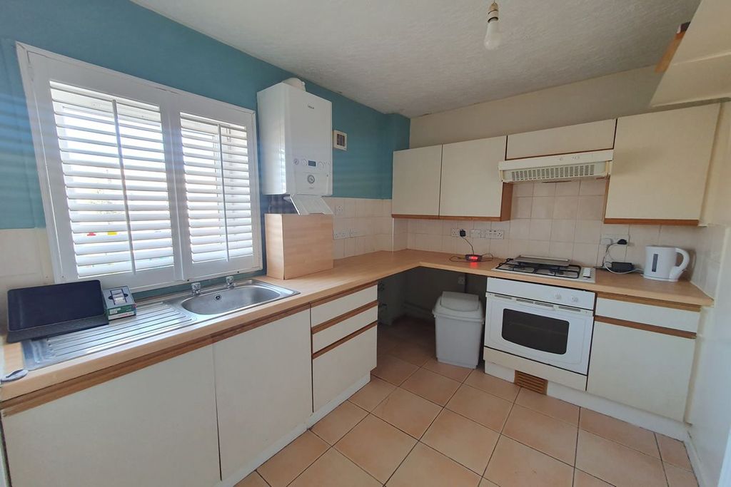 Property photo 3 of 9