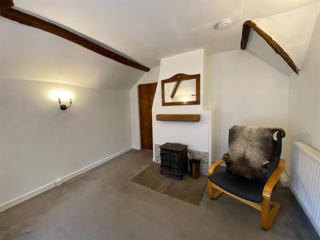Property photo 2 of 6 50B75cc1-F671-41A7-A797-51c0297Bb3E8.Jpg