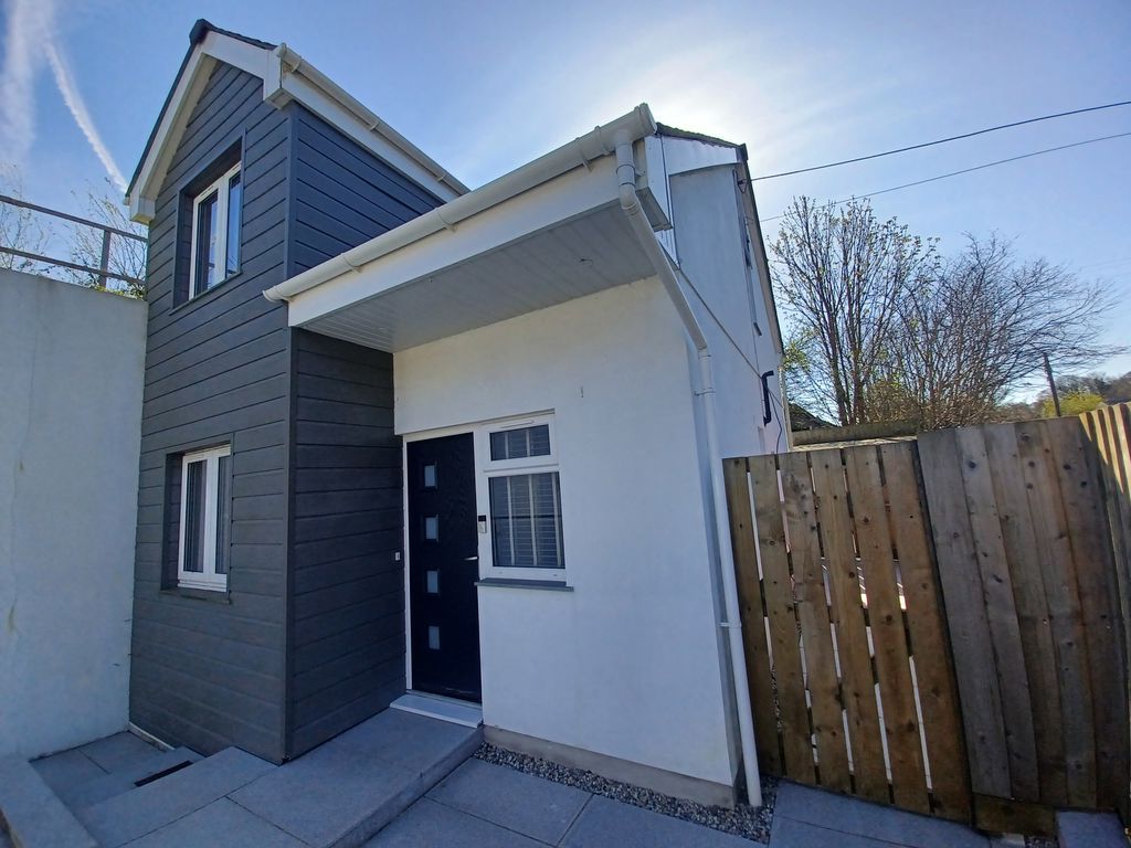 Property photo 1 of 18 Front Elevation
