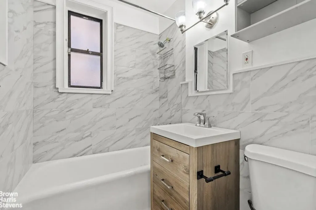 Property photo 3 of 9 <Alttext/>