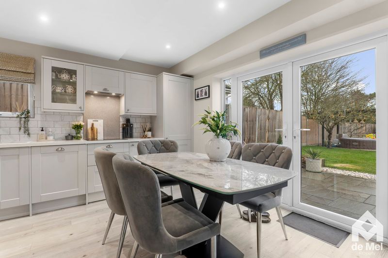 Property photo 2 of 14 Photo 5