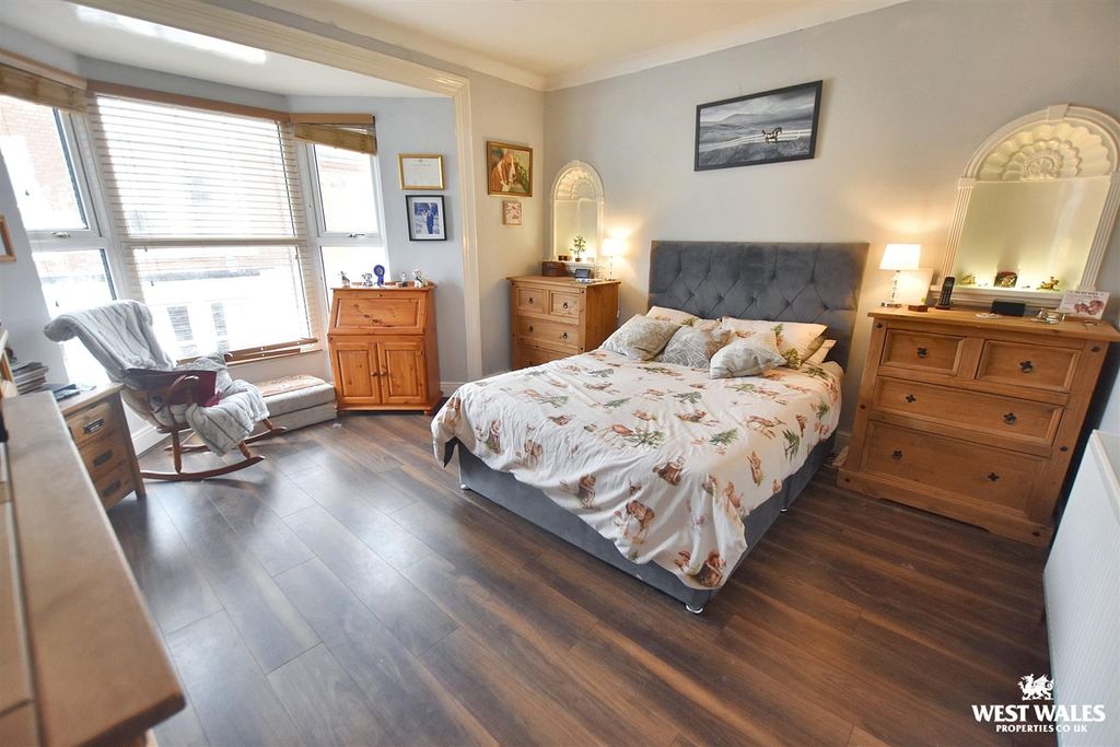 Property photo 3 of 23 7 (68).Jpg