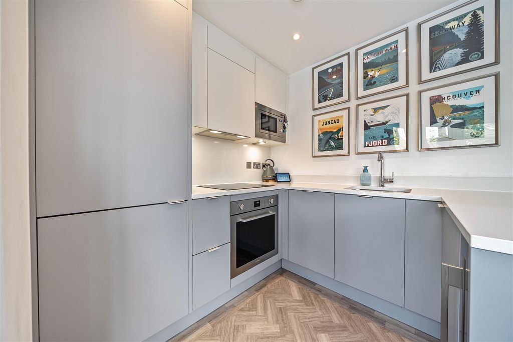 Property photo 3 of 14 1361415-9-68Df72Ca38A09.Jpg