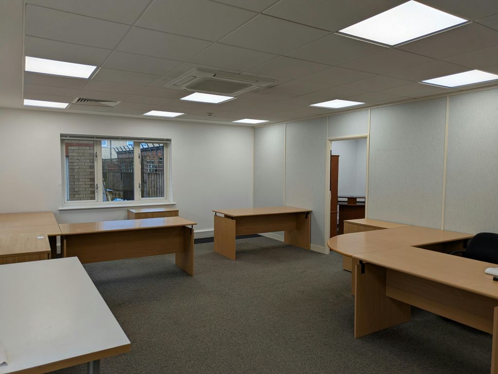 Property photo 2 of 4 Pxl_20260129_100930637.Jpg