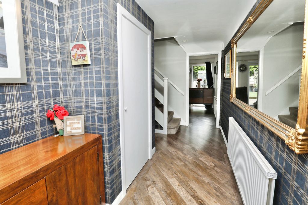 Property photo 3 of 30 Hallway