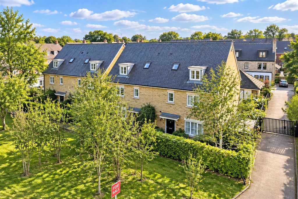 Property photo 1 of 21 1 Kings Wood Park 2.Jpg