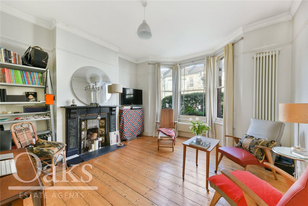 Property photo 2 of 15 Picture No. 10