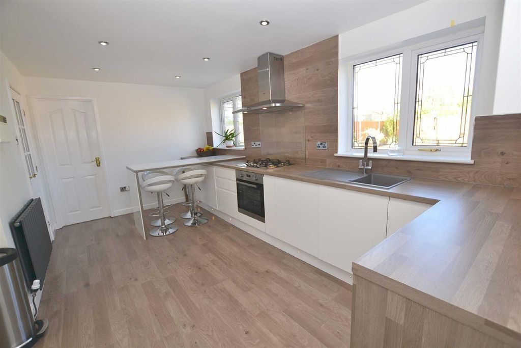 Property photo 3 of 22 B5Bdnfqyfeg8Oejyezhhtw.Jpg