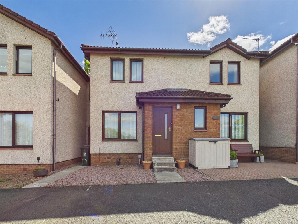 Property photo 1 of 16 Cam03924G0-Pr0031-Still010.Jpg