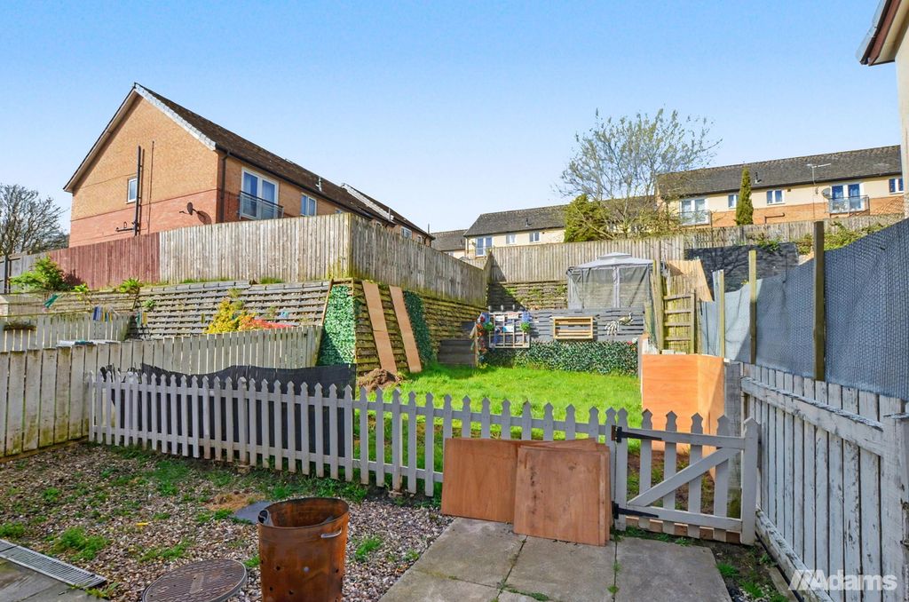 Property photo 2 of 12