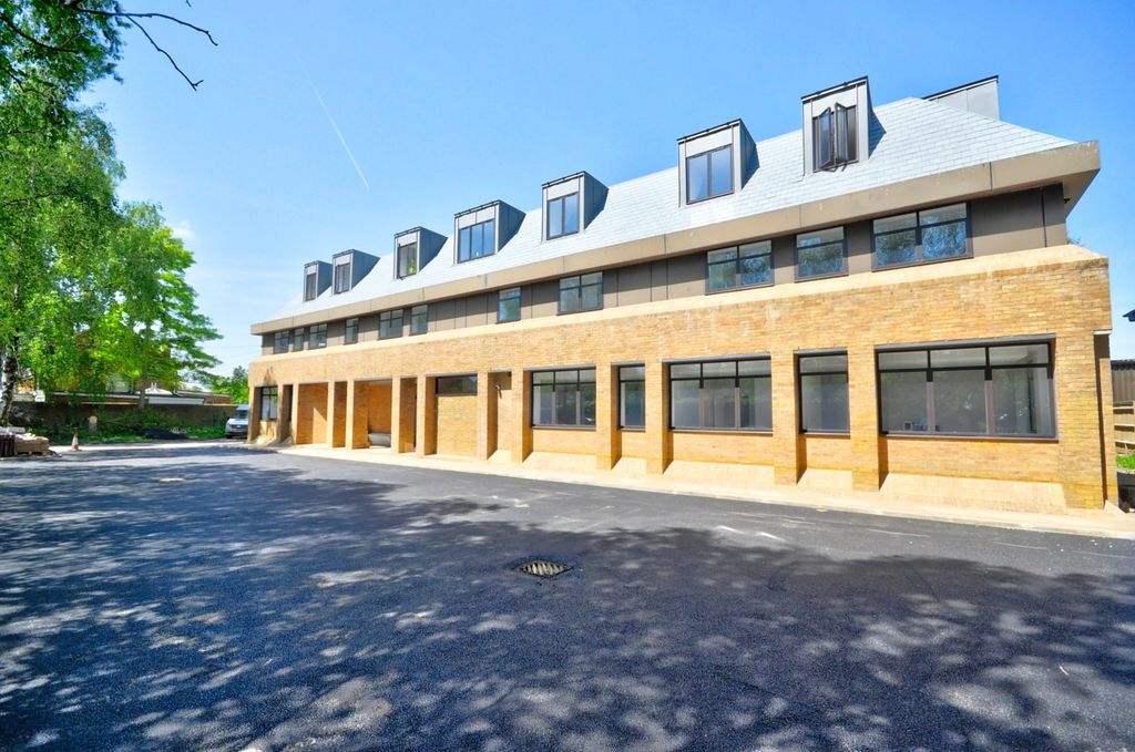 Property photo 1 of 6 3626-Hr-2