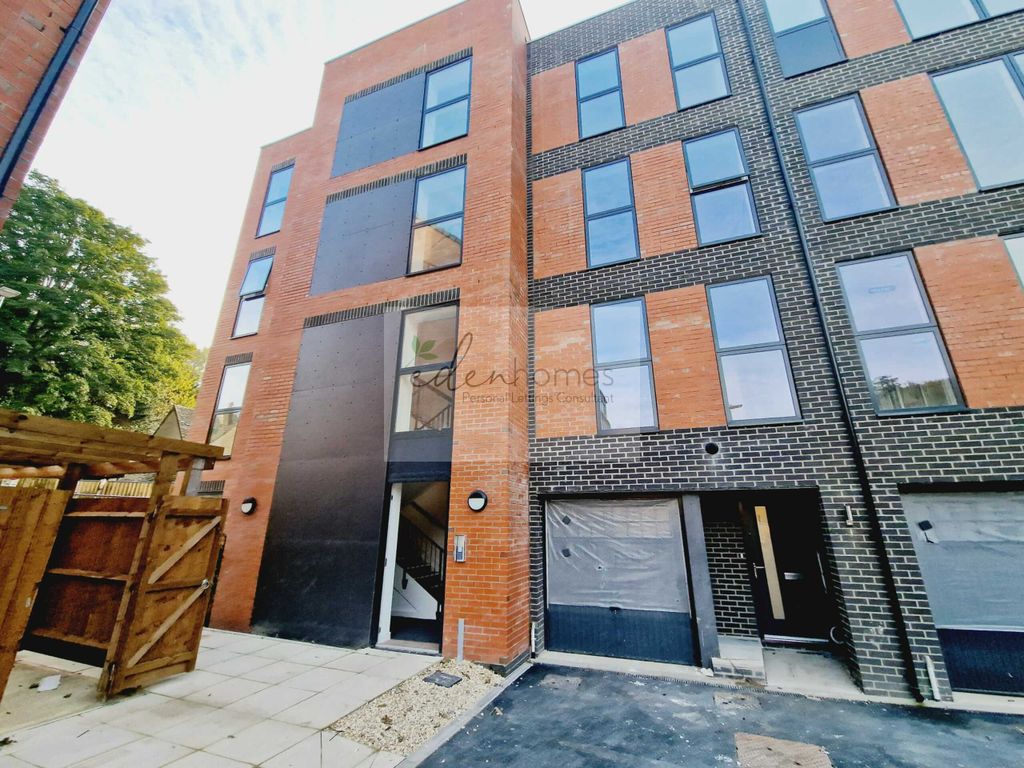 Property photo 3 of 22 Front (Opposite)