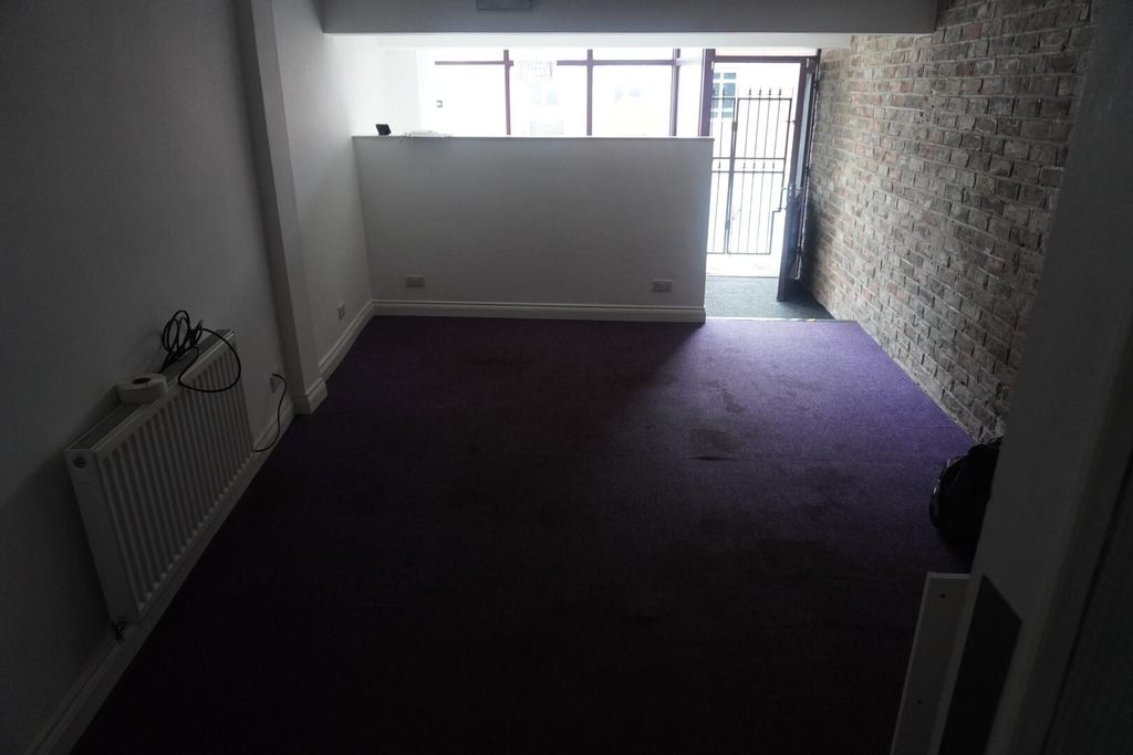 Property photo 3 of 17 Reception Room