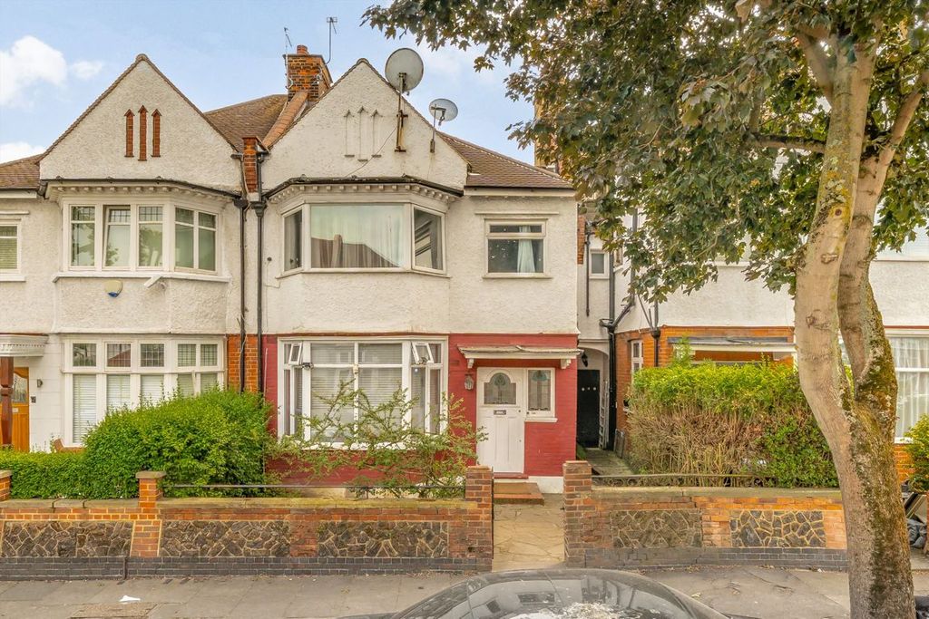 Property photo 1 of 8