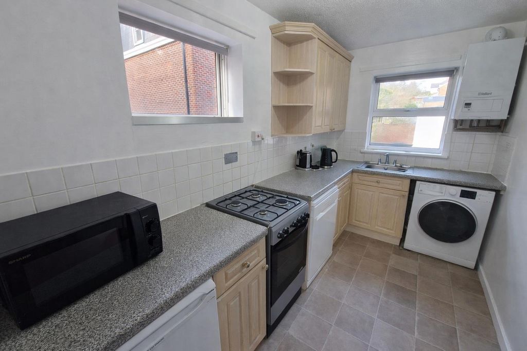 Property photo 2 of 8 Annex