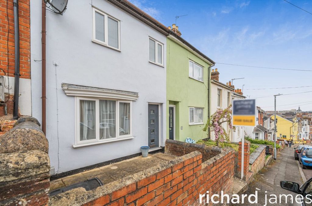 Property photo 1 of 18 Bf9F699B432F4d029c62F59c0Ead494A