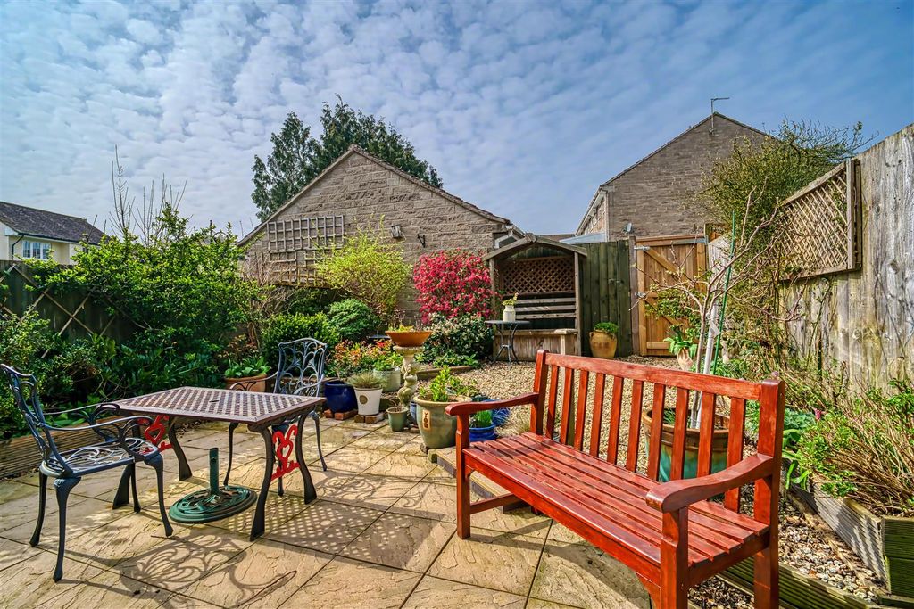 Property photo 3 of 9 Rear Garden