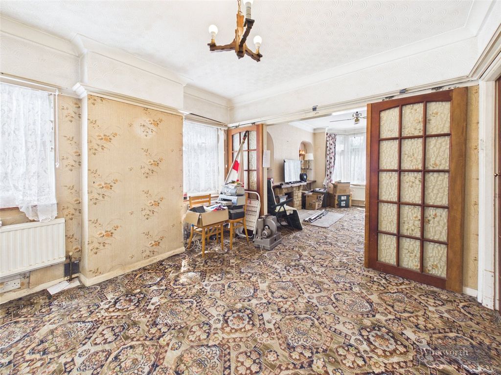 Property photo 3 of 16 Picture No. 36