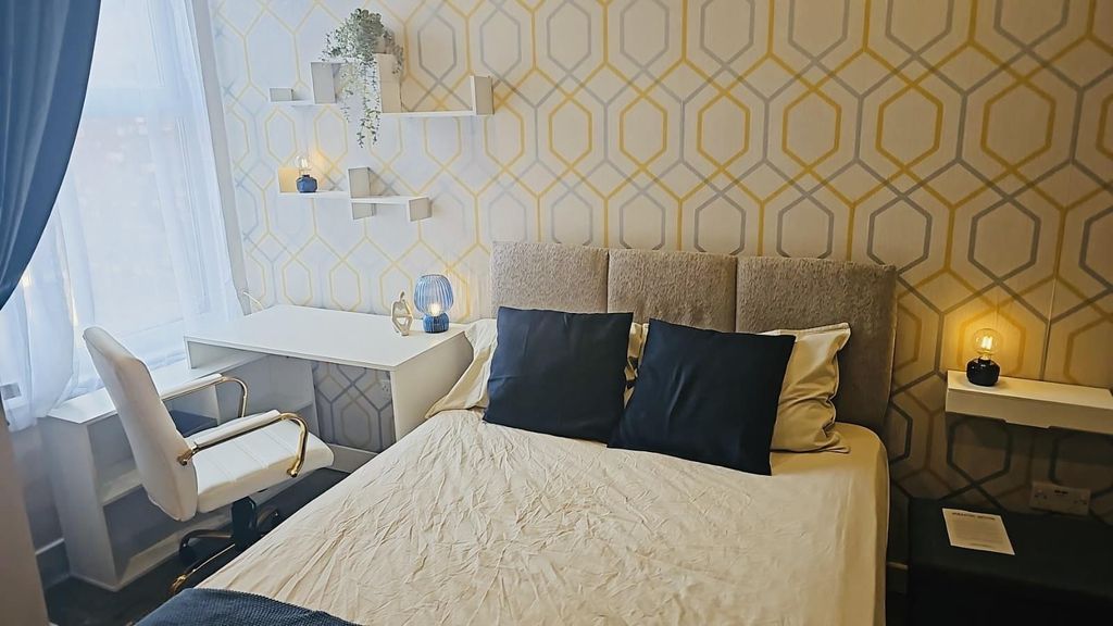 Property photo 2 of 12 5Dbd1B2E-4136-4F15-A349-4660803129E5.Jpg