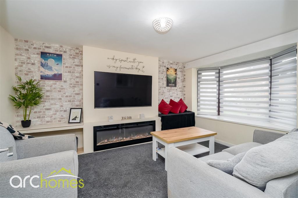 Property photo 2 of 33 Dsc04765-Edit.Jpg