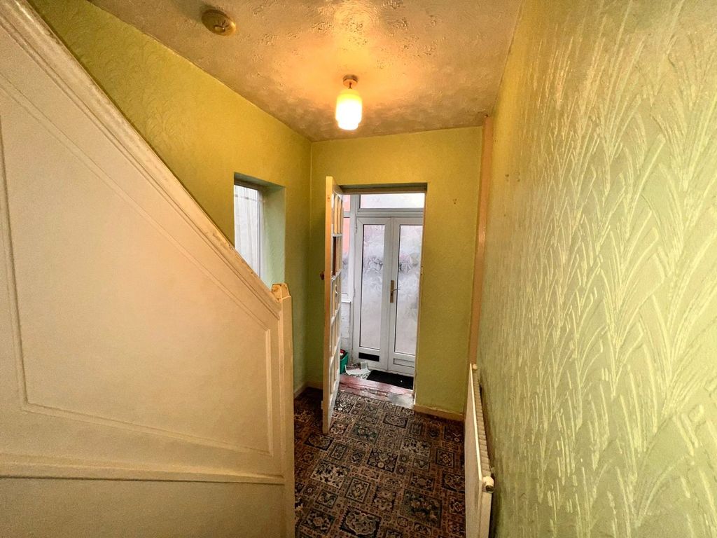 Property photo 2 of 12 Picture No. 02