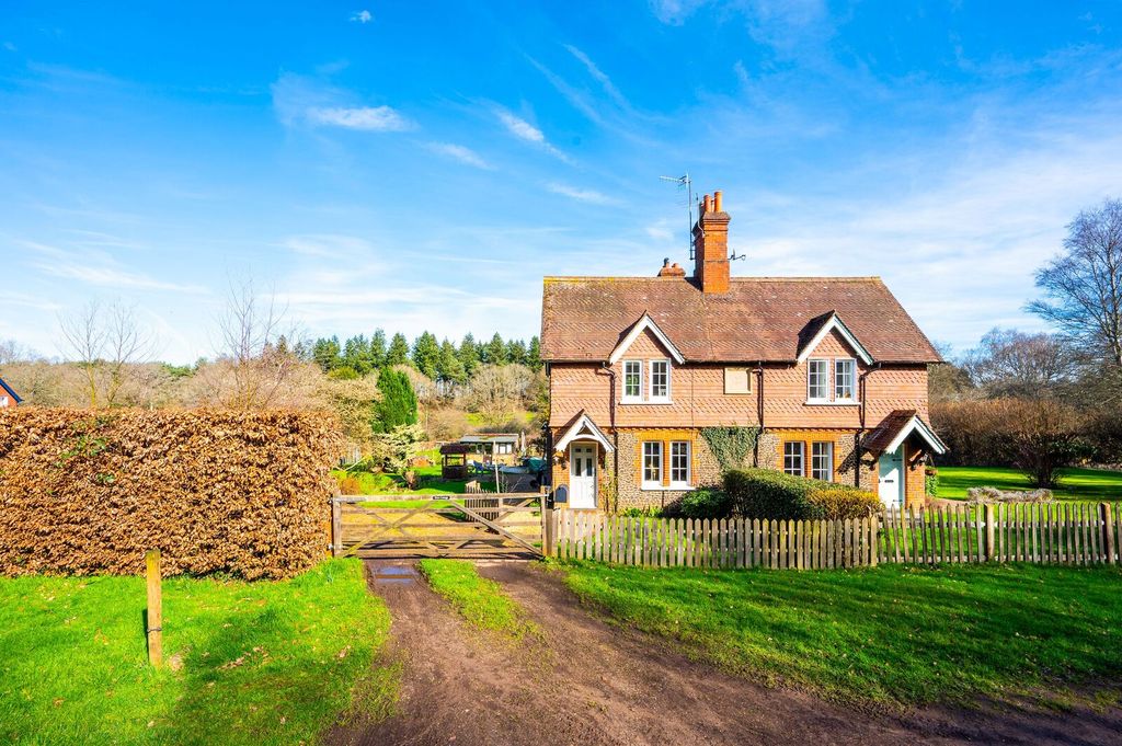 Property photo 1 of 19