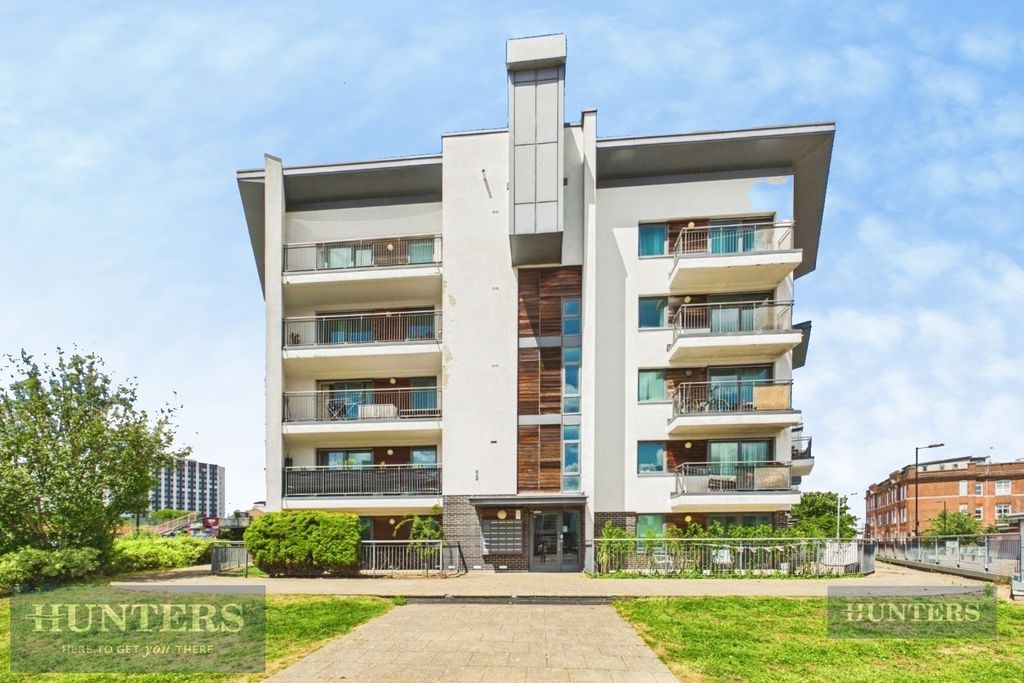 Property photo 1 of 13 Pbox-Img.Jpg