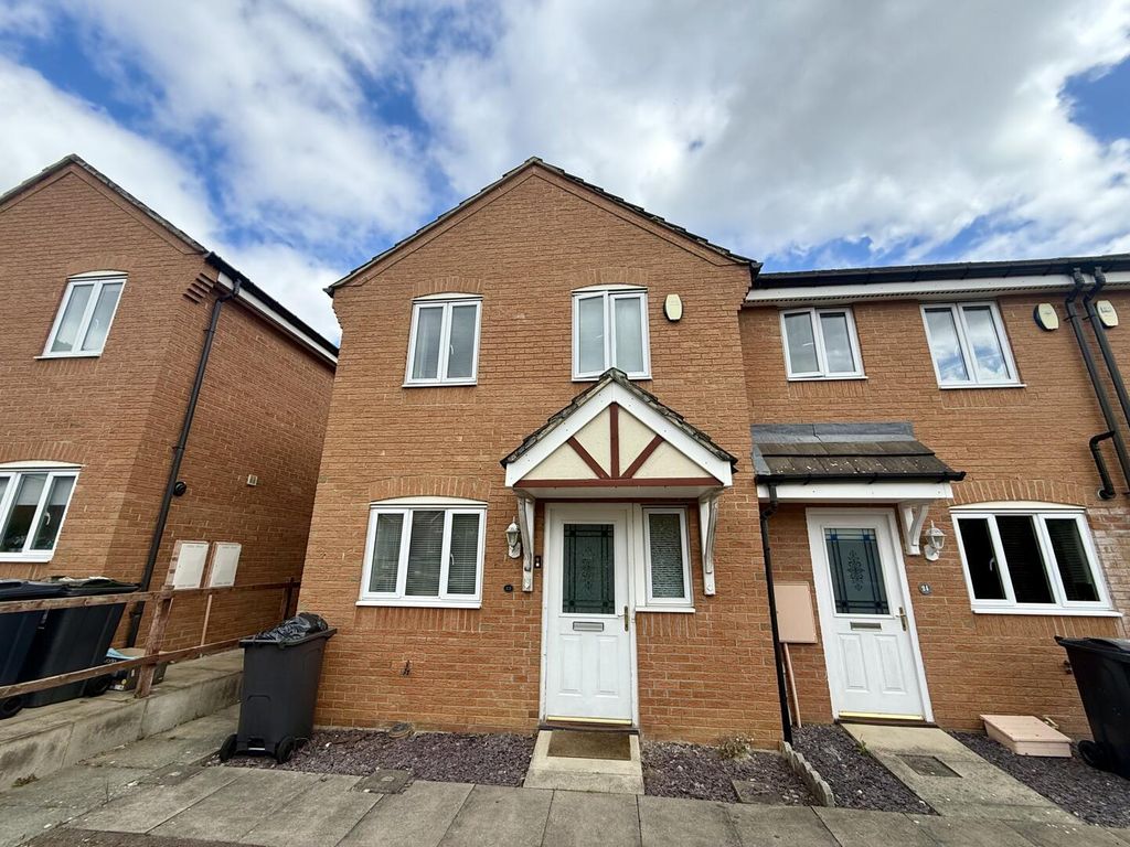 Property photo 1 of 8 Front (Exterior)