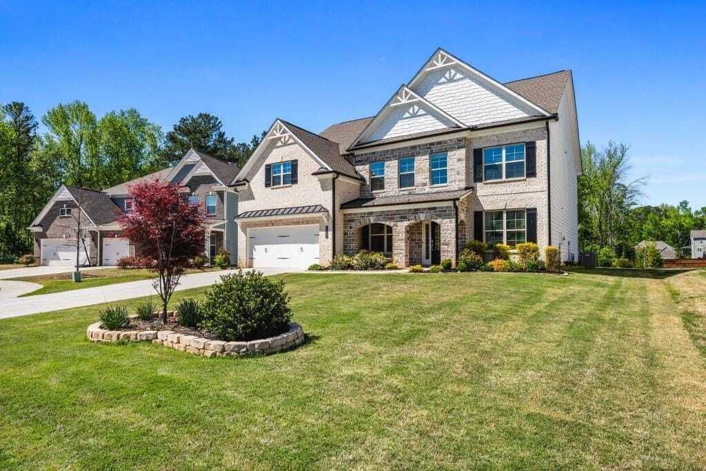 Property photo 1 of 31