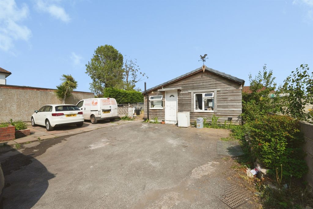 Property photo 1 of 26