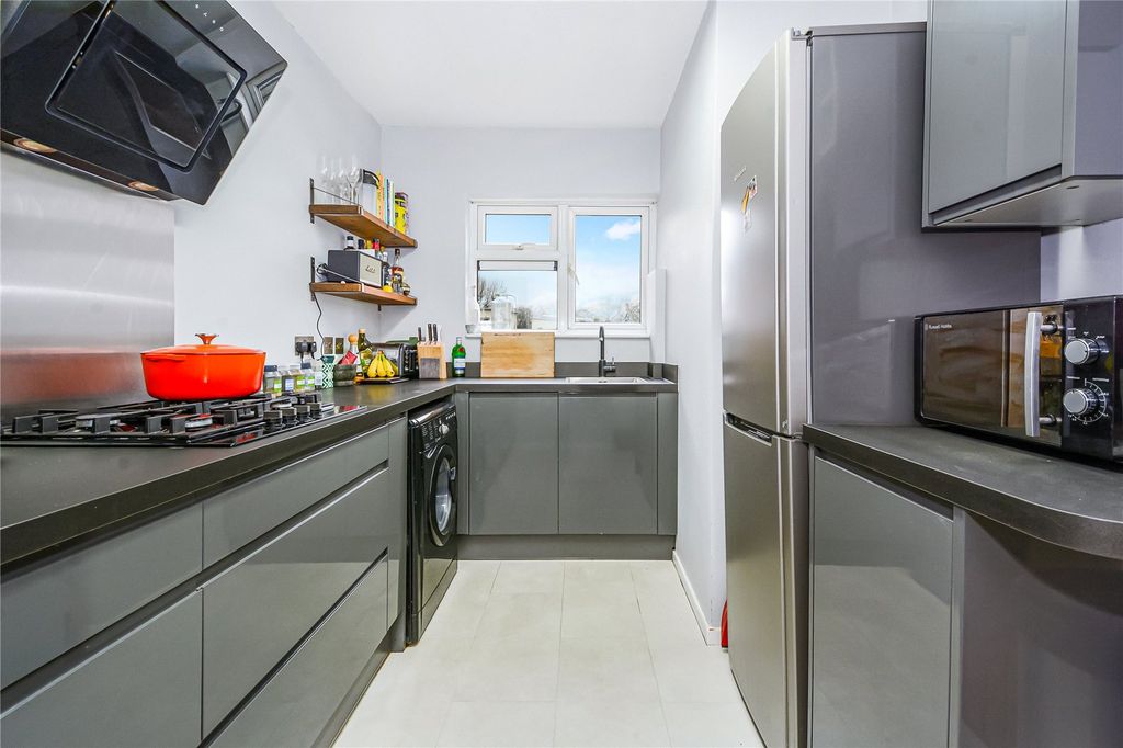 Property photo 2 of 15 Picture No. 06