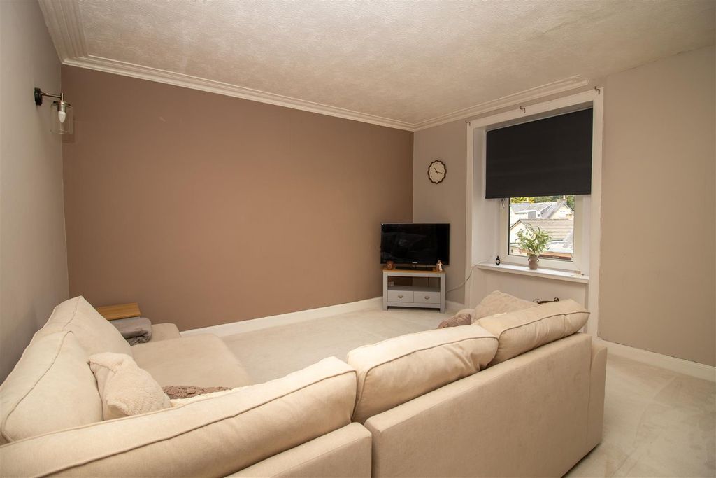 Additional image 11 of 4 bed flat for sale14/2 Havelock Street, Hawick TD9