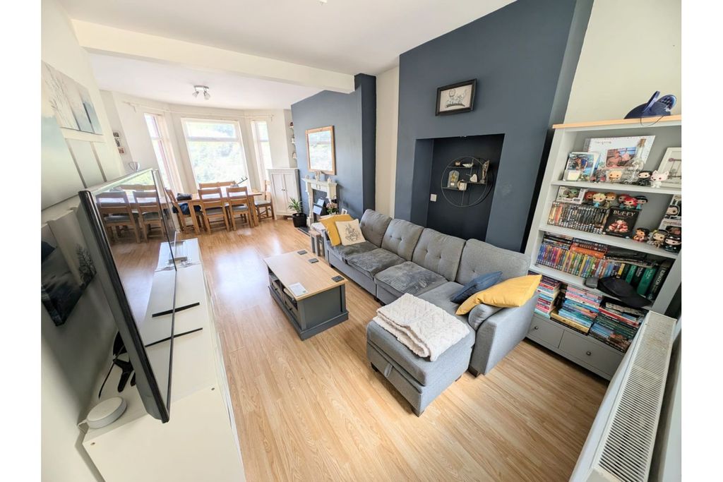 Property photo 1 of 26