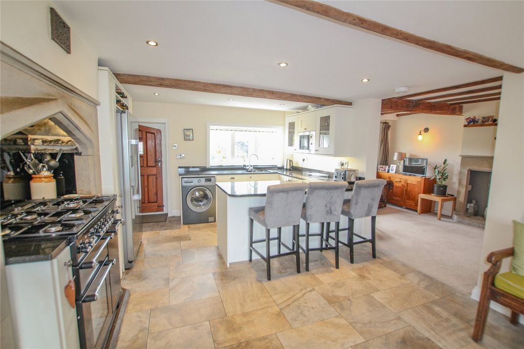 Property photo 2 of 42 Kitchen