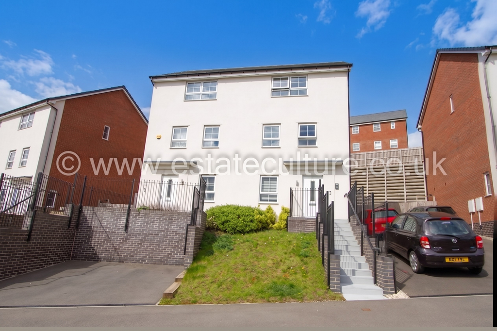 Property photo 1 of 25