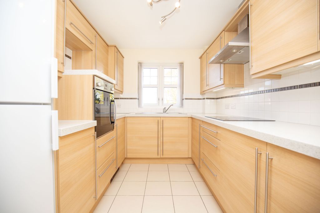 Property photo 2 of 16 Untitled-7